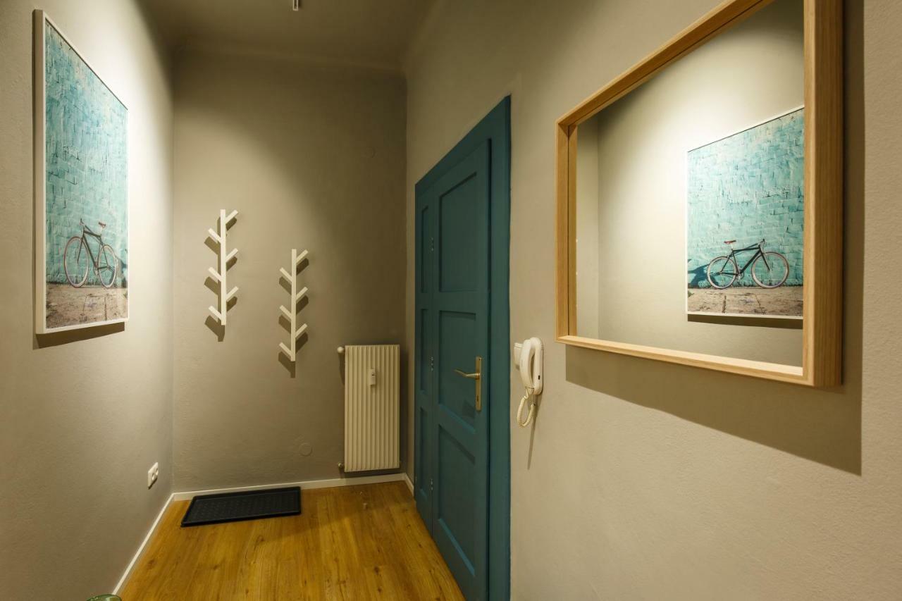 Blue Flat By Grazrentals Best Location & Free Parking Екстериор снимка